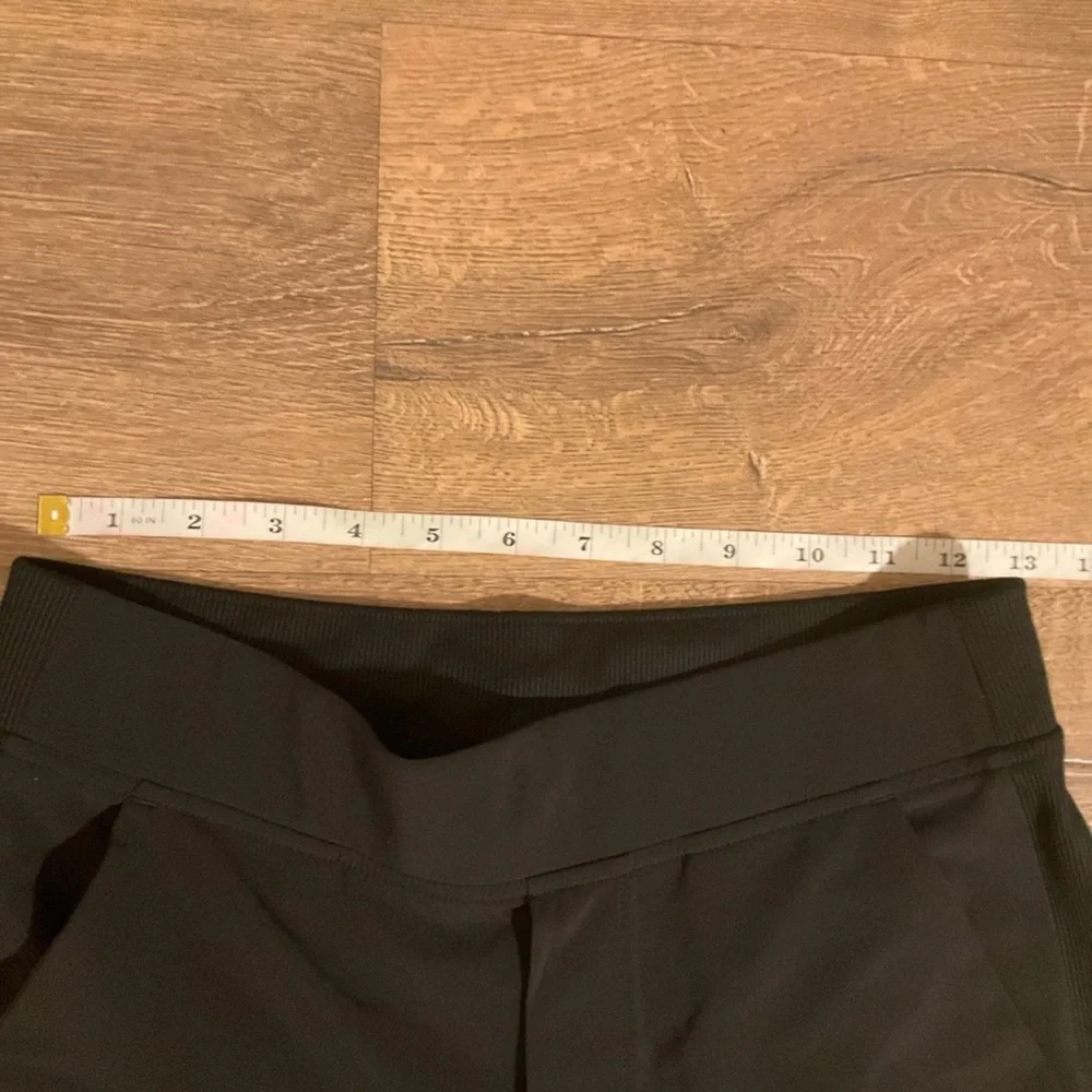 Athleta Brooklyn black ribbed mid rise ankle pants with ribbed side panel, 2 - Picture 8 of 9